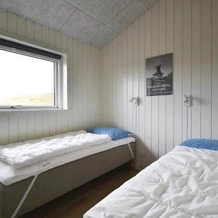 بيت للعطل Fano 19 *